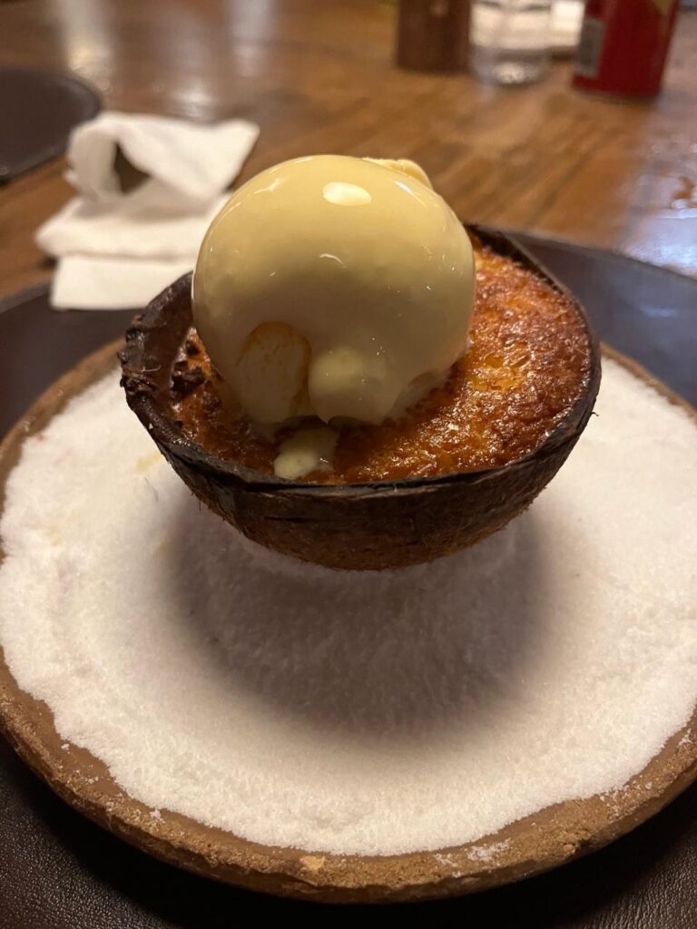 sobremesa cocada de forno no carmel cumbuco no ceara