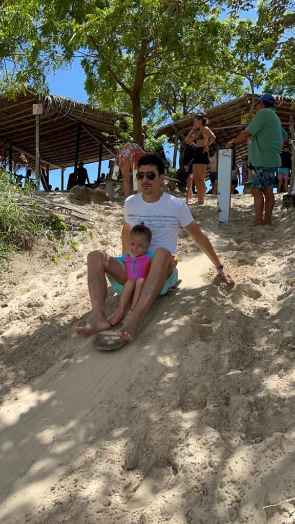 turistas escorregando no ceara