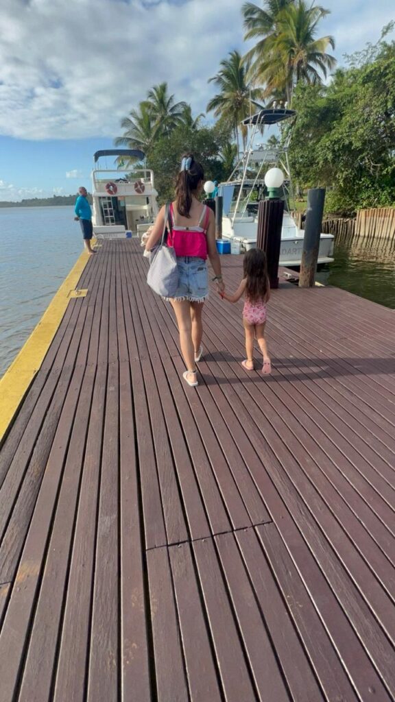 passeios de lancha no resort transamerica comandatuba