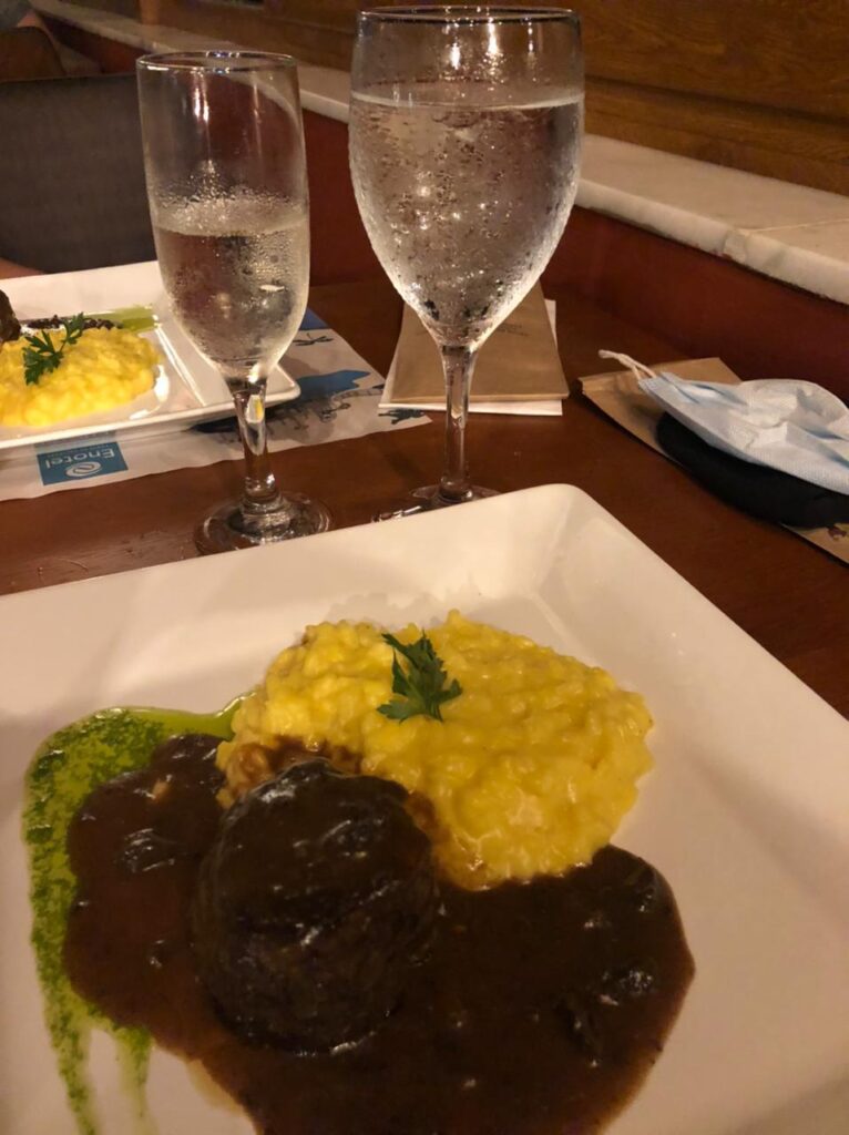 noite italiana no enotel em porto de galinhas